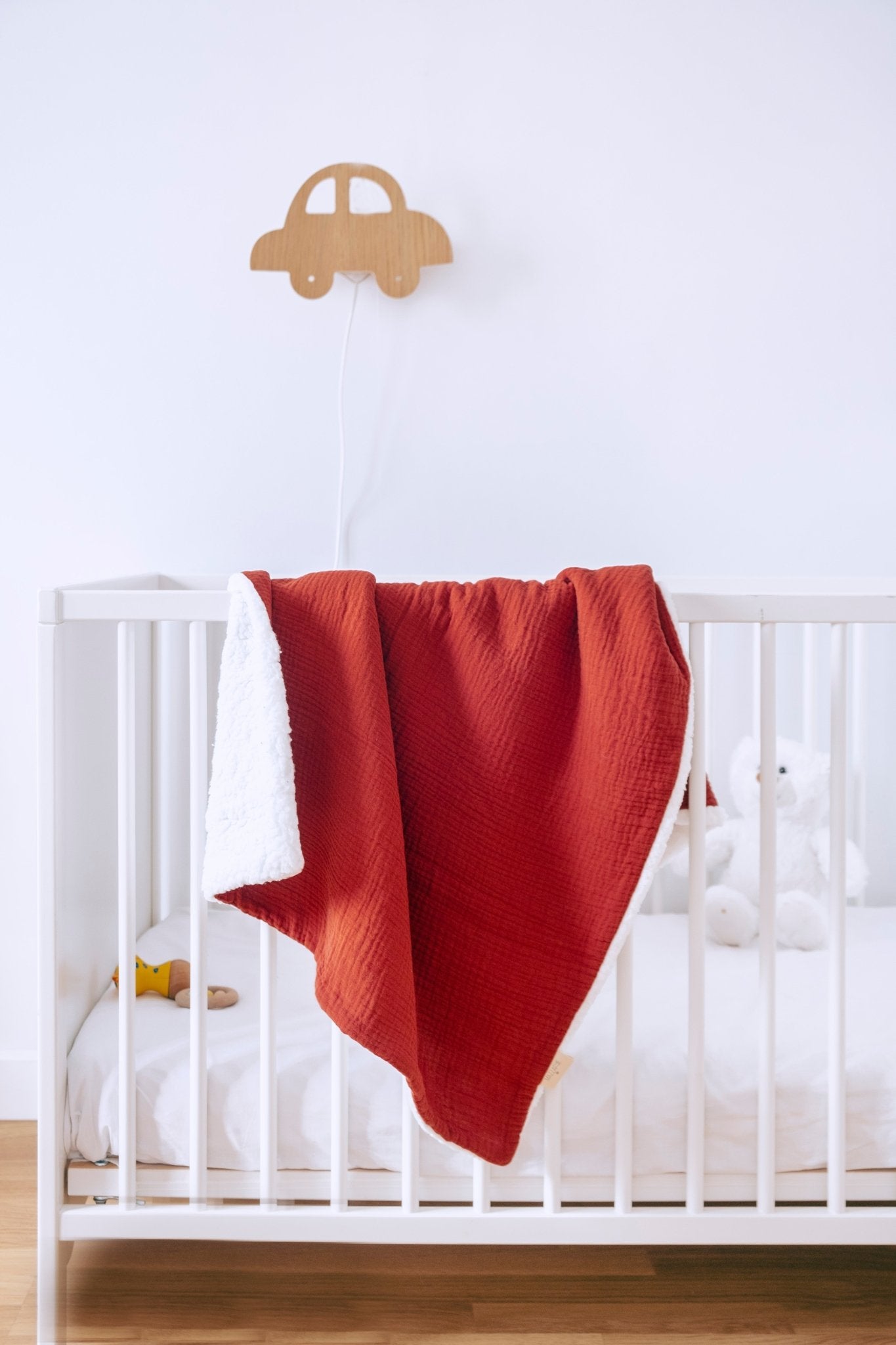 Couverture naissance bébé personnalisable en sherpa et gaze de coton terracotta - mazzanne