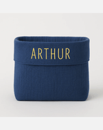 Panière de rangement bébé et enfant personnalisable en gaze de coton bleu - mazzanne