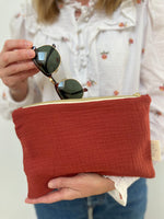 Pochette plate femme personnalisable en gaze de coton vichy beige - mazzanne