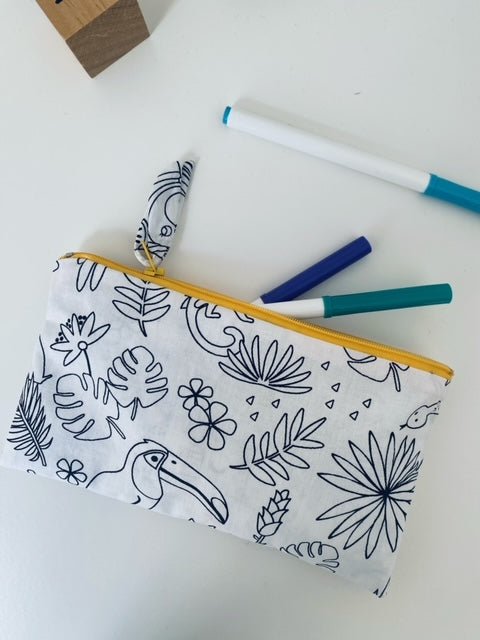 Trousse enfant en tissu à colorier lavable et réutilisable motifs jungle - mazzanne