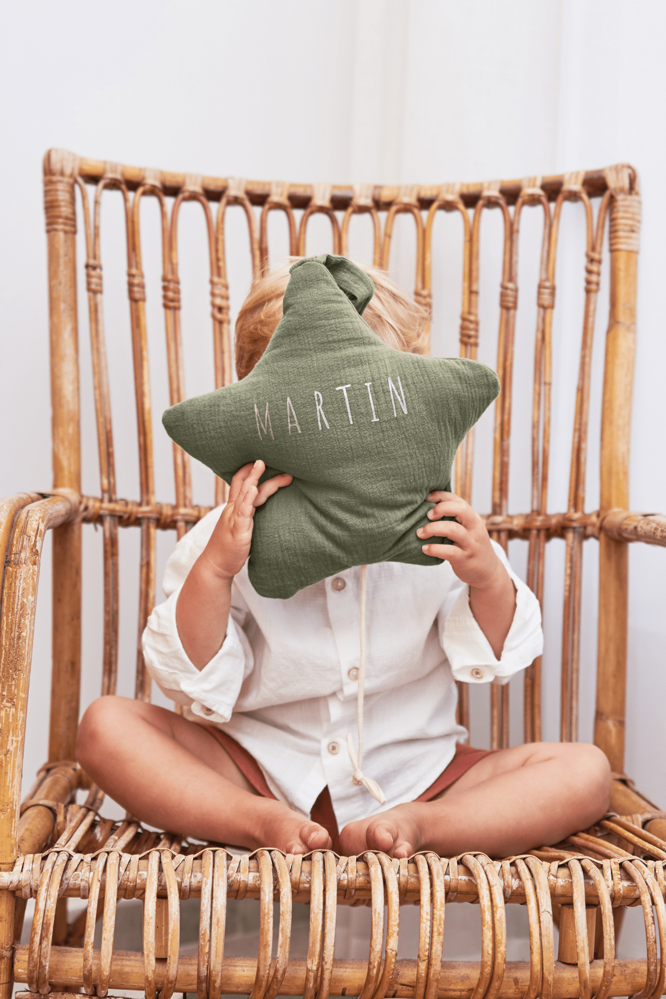 Boîte à musique étoile bébé personnalisable en gaze de coton verte - Mazzanne