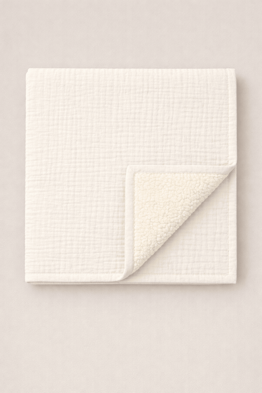 Couverture naissance bébé personnalisable en sherpa et gaze de coton écru - Mazzanne