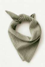 Foulard enfant en gaze de coton vert - Mazzanne