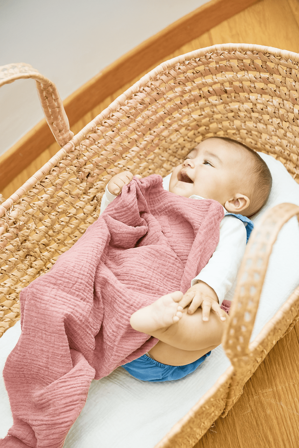 Lange bébé en gaze de coton rose personnalisable - mazzanne
