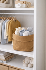 panière de rangement en gaze de coton camel pour armoire chambre bébé et enfant