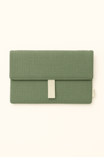 Pochette protection livre femme personnalisable en gaze de coton verte - mazzanne